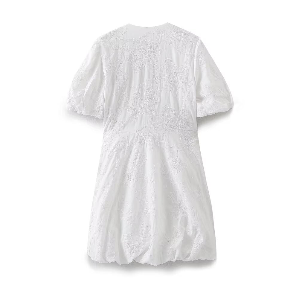 V-neck bubble sleeve waist cinched embroidered dress for women