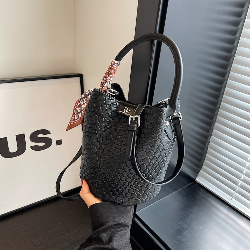 Woven Bucket Shoulder Handbag – Stylish Tote Bag for Women