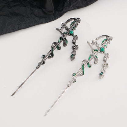 Snake-shaped earrings with a wraparound design